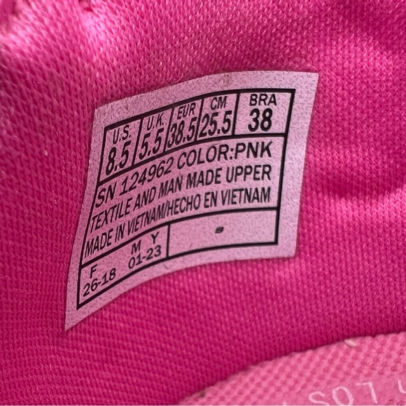 Skechers Pink Air Cooled Goga Mat Shoes Size 8.5 NWT - Picture 5 of 5